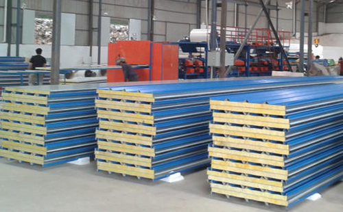 都兰彩钢岩棉板房多少钱一平米