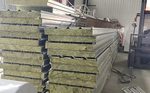 都兰彩钢夹芯板