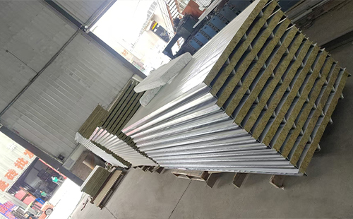 厂房改造选都兰彩钢岩棉夹芯板:防火厚度怎么挑 厂房改造选都兰彩钢岩棉夹芯板:防火厚度怎么挑